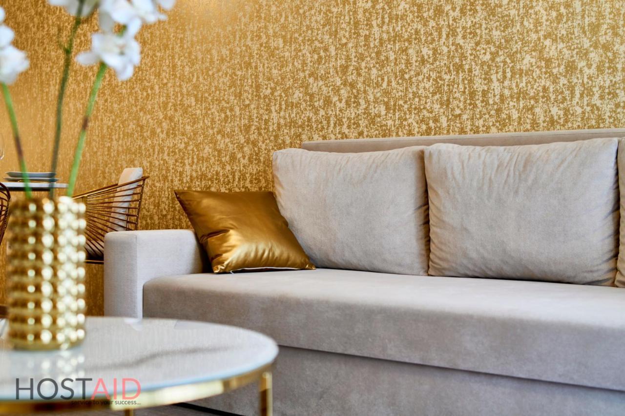 Azur Apartment - Hostaid Шіофок Екстер'єр фото