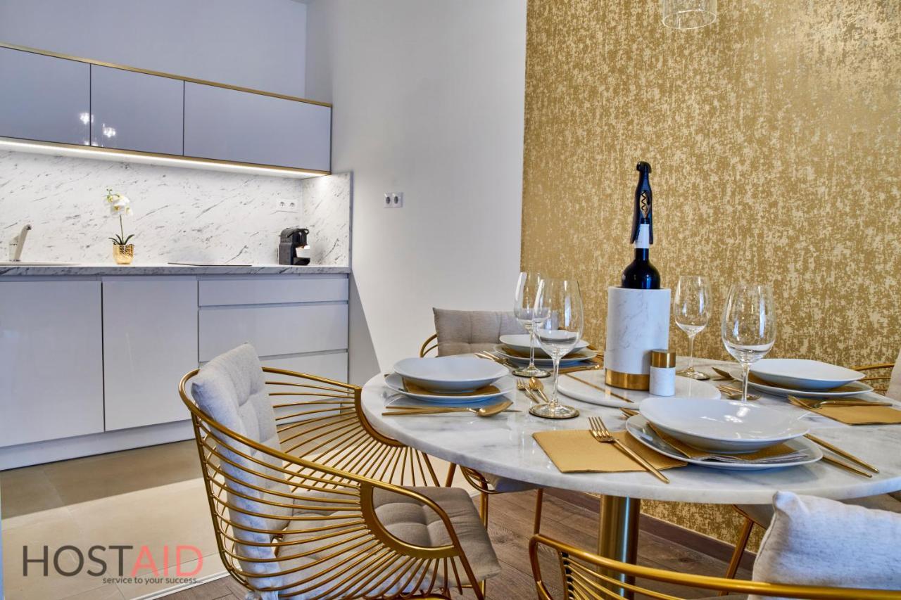 Azur Apartment - Hostaid Шіофок Екстер'єр фото