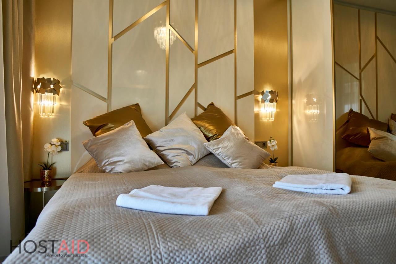 Azur Apartment - Hostaid Шіофок Екстер'єр фото